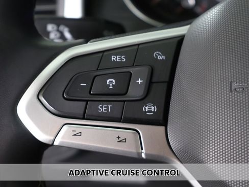 Used 2021 Volkswagen Atlas SE AWD/4WD image 3