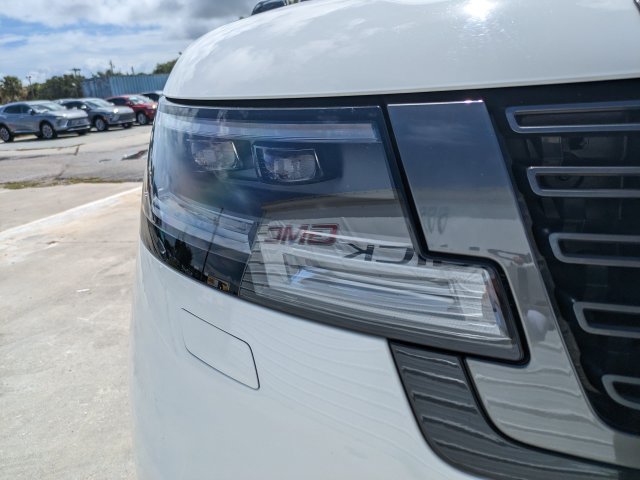 Used 2023 Land Rover Range Rover SE AWD/4WD image 10