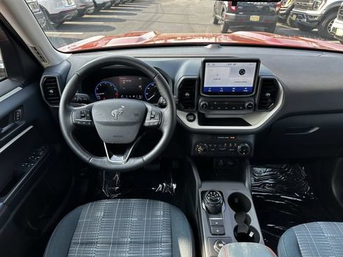 Certified 2023 Ford Bronco Sport Heritage w/ Heritage Convenience Package AWD/4WD image 11