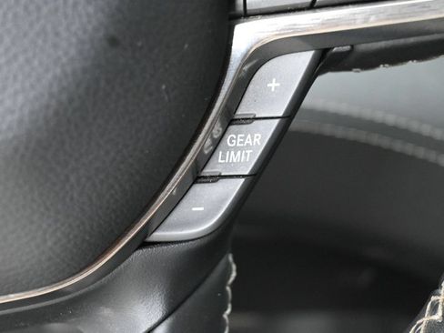 Used 2019 RAM 1500 Limited AWD/4WD image 21