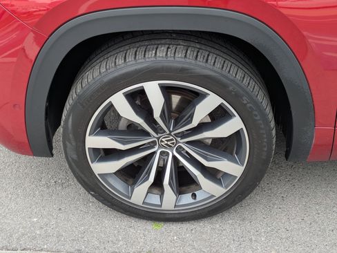 Used 2020 Volkswagen Atlas Cross Sport SEL Premium R-Line AWD/4WD image 13