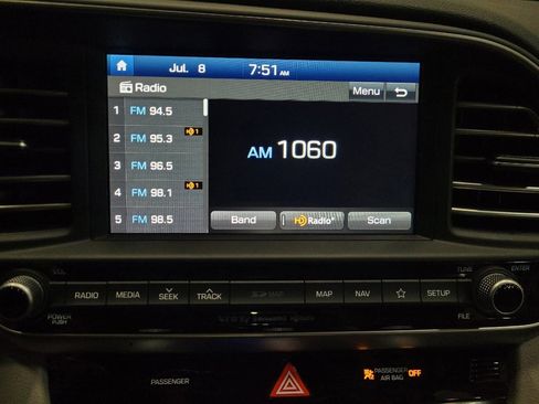 Used 2020 Hyundai Elantra Limited w/ Ultimate Package 03 FWD image 25