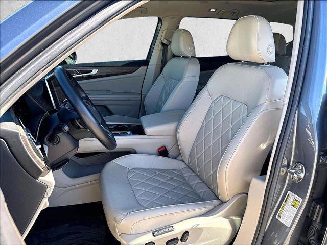 Used 2024 Volkswagen Atlas SEL Premium R-Line AWD/4WD image 26