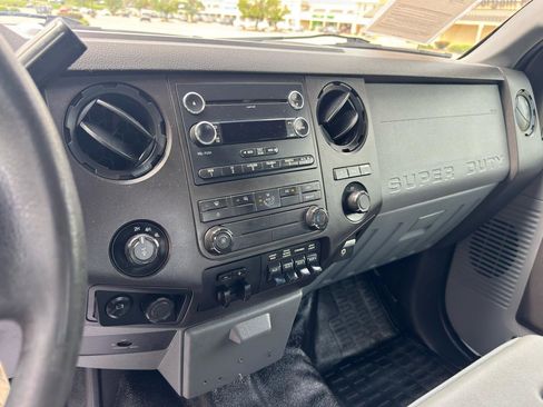 Used 2015 Ford F350 XL w/ Power Equipment Group AWD/4WD image 23