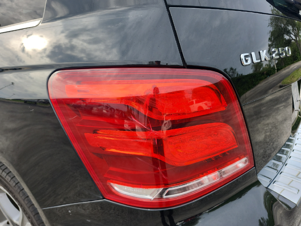 Used 2014 Mercedes-Benz GLK 250 BlueTEC 4MATIC image 15
