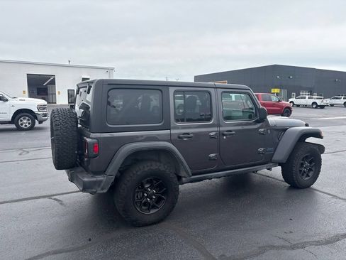 Used 2024 Jeep Wrangler Unlimited AWD/4WD image 9