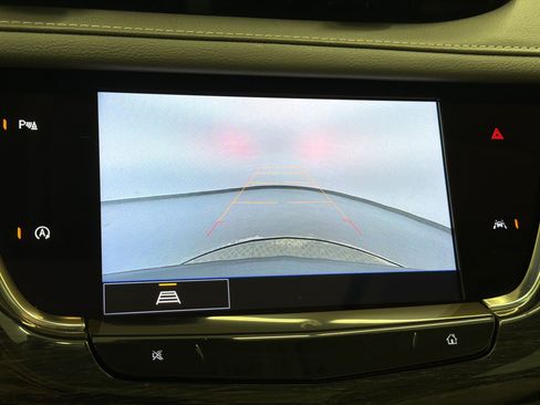 Used 2023 Cadillac XT6 Premium Luxury FWD image 20