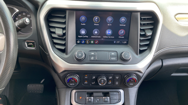 Used 2021 GMC Acadia SLE w/ Driver Convenience Package AWD/4WD image 12