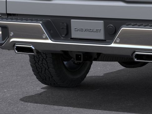 New 2026 Chevrolet Silverado 1500 LTZ w/ LTZ Premium Package AWD/4WD image 16