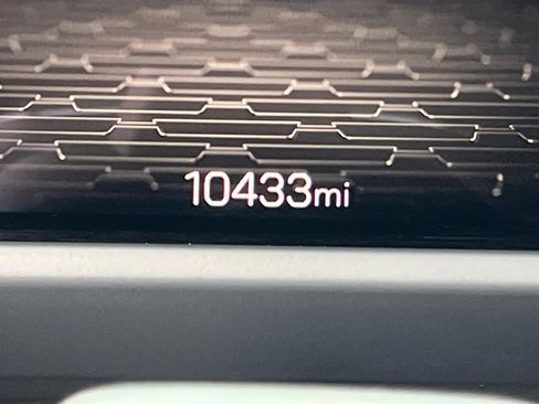 Used 2024 GMC Acadia Denali w/ Super Cruise Package image 29