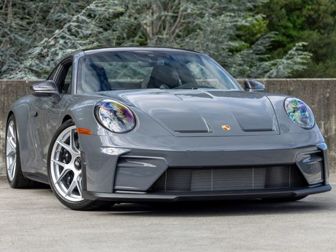 Used 2025 Porsche 911 GT3 RWD image 6