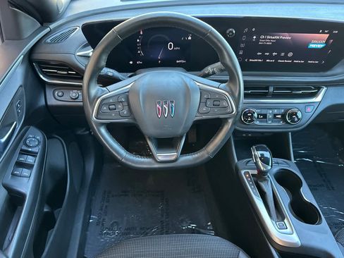Used 2024 Buick Envista Preferred w/ Convenience I Package FWD image 13