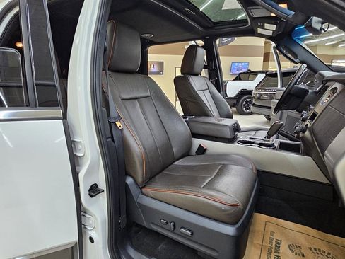 Used 2015 Ford Expedition EL King Ranch RWD image 20