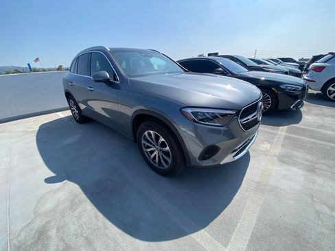 Certified 2023 Mercedes-Benz GLC 300 image 2