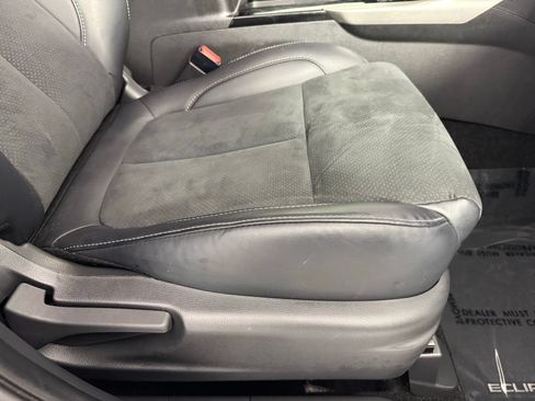 Used 2025 Mitsubishi Eclipse Cross SE AWD/4WD image 33
