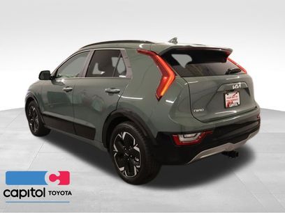 Used 2023 Kia Niro Wave w/ Wave Preserve Package