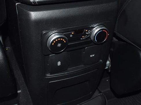 Used 2022 Ford Explorer XLT w/ Equipment Group 202A image 32