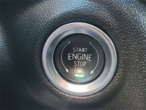 Certified 2024 GMC Sierra 1500 Pro w/ Pro Value Package image 11