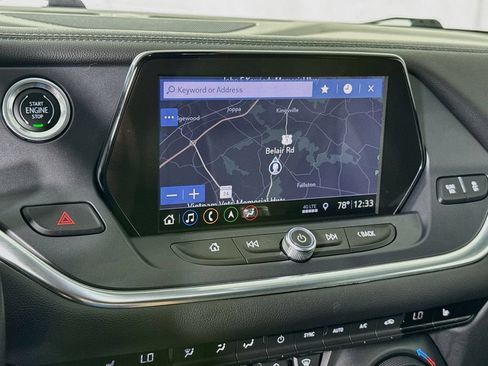 Used 2019 Chevrolet Blazer LT w/ Sound & Technology Package FWD image 5