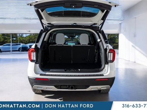 New 2026 Ford Explorer Active w/ Active Comfort Package image 36