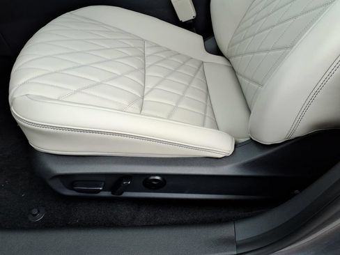 New 2026 Nissan Sentra SL w/ Floor Mat Package FWD image 13