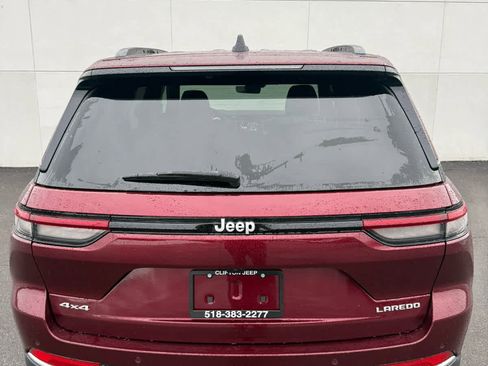 New 2025 Jeep Grand Cherokee Laredo X w/ Luxury Tech Group I image 5