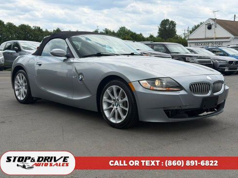 Used 2006 BMW Z4 3.0i RWD image 7