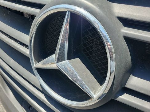 Used 2024 Mercedes-Benz Sprinter 2500 image 6
