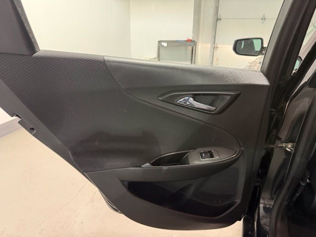 Used 2017 Chevrolet Malibu LT FWD image 20