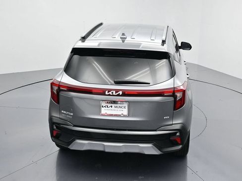 Used 2026 Kia Seltos S AWD/4WD image 23