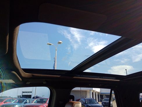 Used 2023 Ford Expedition Max King Ranch image 10