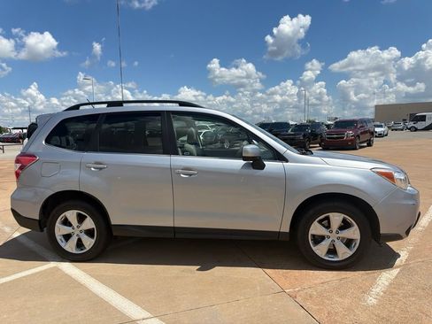 Used 2015 Subaru Forester 2.5i Limited AWD/4WD image 5