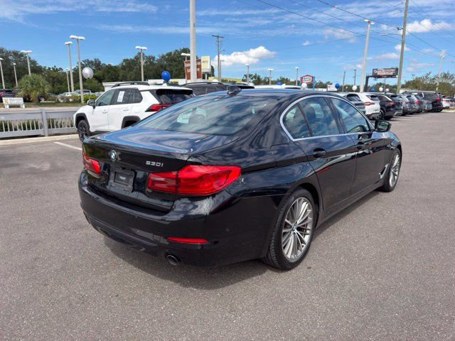 Used 2020 BMW 530i w/ Premium Package RWD image 4
