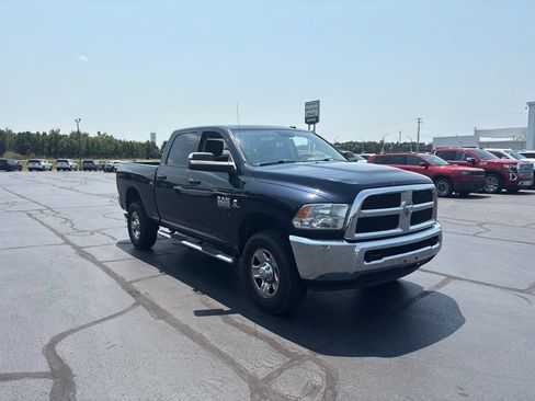 Used 2015 RAM 2500 Tradesman w/ Chrome Appearance Group AWD/4WD image 5