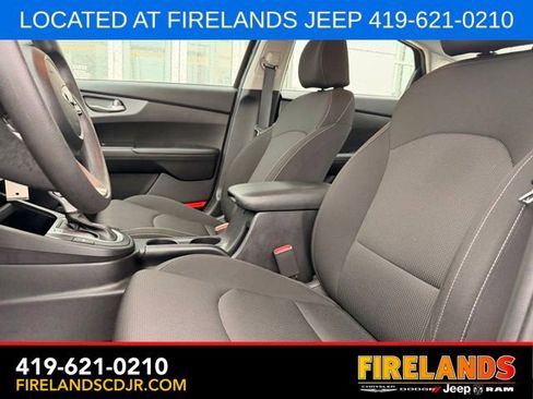 Used 2021 Kia Forte LXS FWD image 15