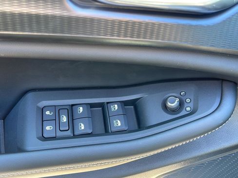 New 2025 Jeep Grand Cherokee Laredo X image 12