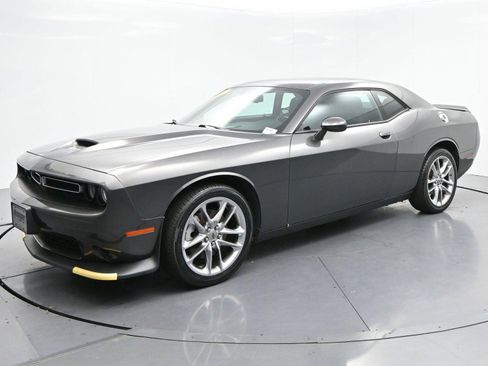 Used 2022 Dodge Challenger GT AWD/4WD image 3