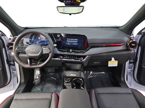 New 2026 Chevrolet Equinox RS w/ Safety and Technology Package image 10