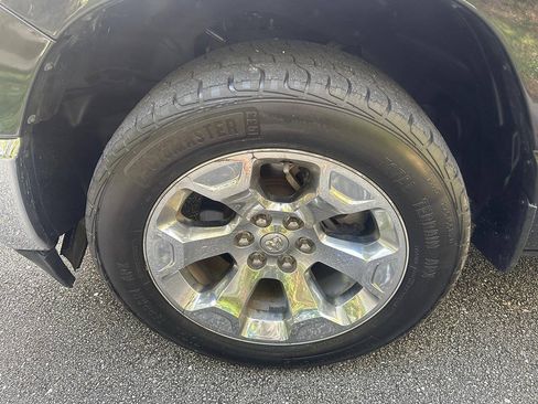Used 2021 RAM 1500 Big Horn RWD image 27