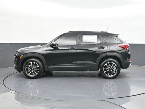 New 2026 Chevrolet TrailBlazer LT w/ Convenience Package FWD image 6