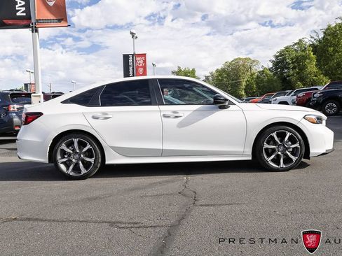 Used 2025 Honda Civic Sport Touring image 18