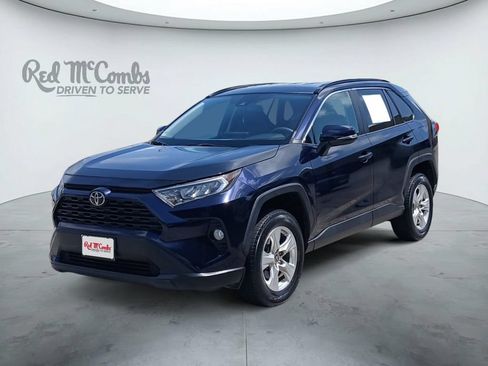 Used 2021 Toyota RAV4 XLE AWD/4WD image 1