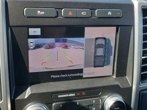 Used 2020 Ford F150 Platinum w/ Equipment Group 701A Luxury image 16