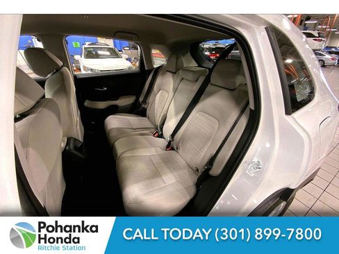 Used 2025 Honda HR-V LX image 19