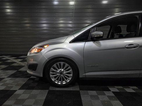 Used 2017 Ford C-MAX SE image 37