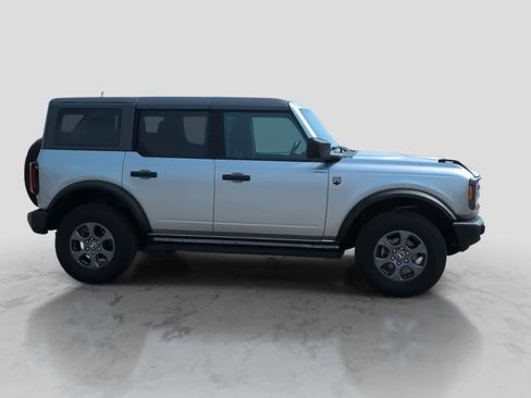 Used 2023 Ford Bronco Big Bend AWD/4WD image 9
