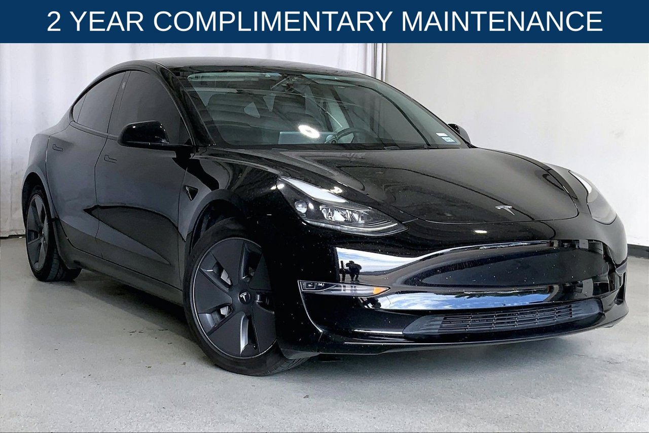 Used 2023 Tesla Model 3 Standard Range RWD image 1