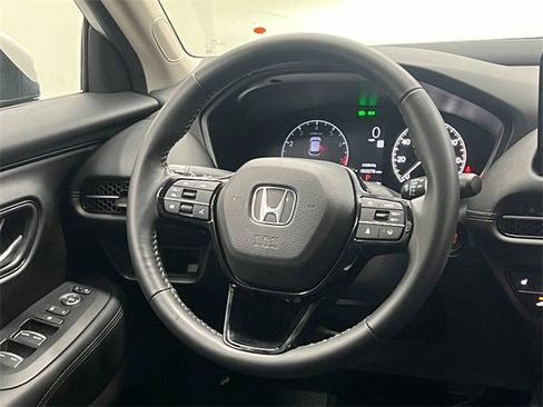 Used 2025 Honda HR-V EX-L image 15