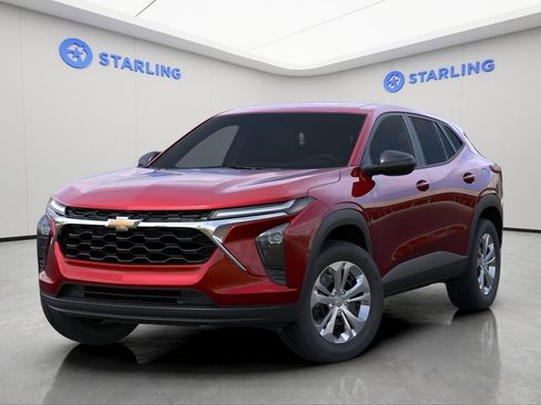 Certified 2026 Chevrolet Trax LS FWD image 6