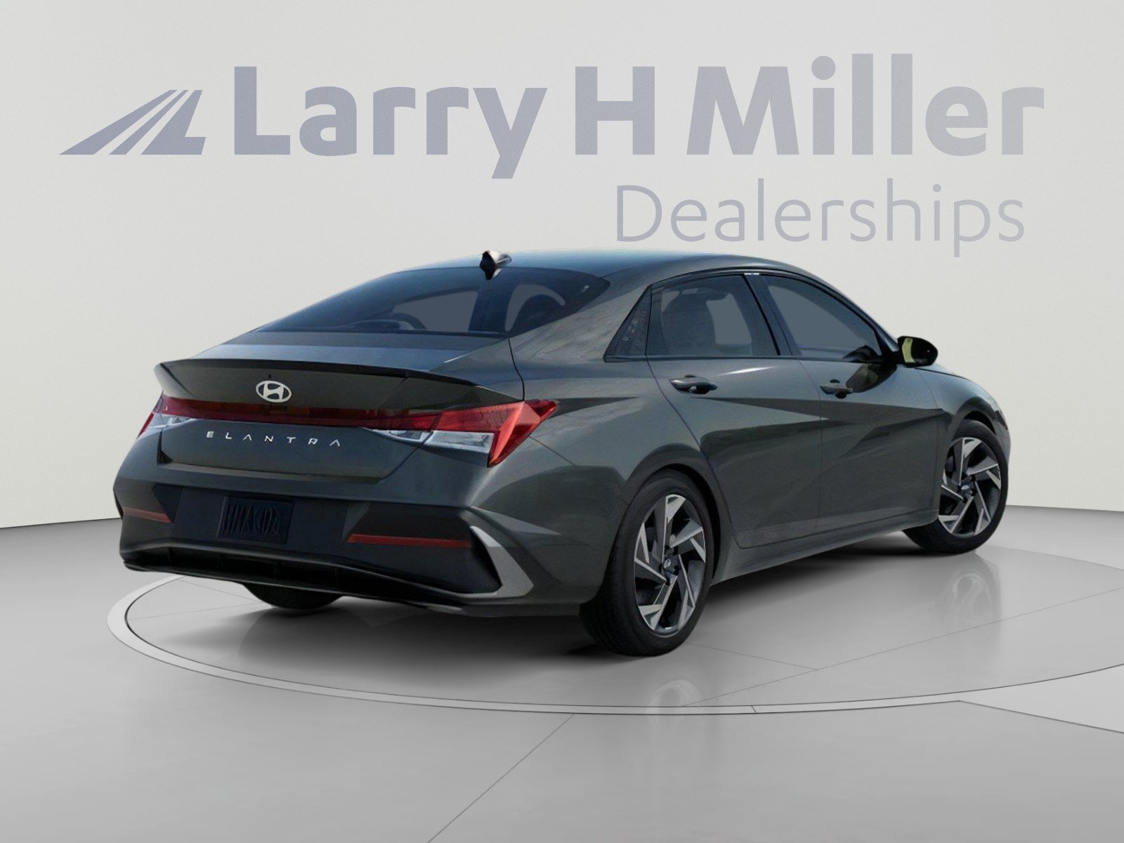 New 2026 Hyundai Elantra SEL Sport Premium FWD image 4